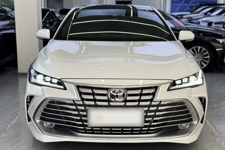 Toyota Avalon 2024 — 2
