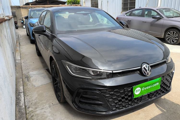 Volkswagen passat 2026 — 3