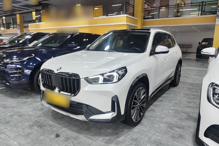 BMW X1 2023 — фото 1