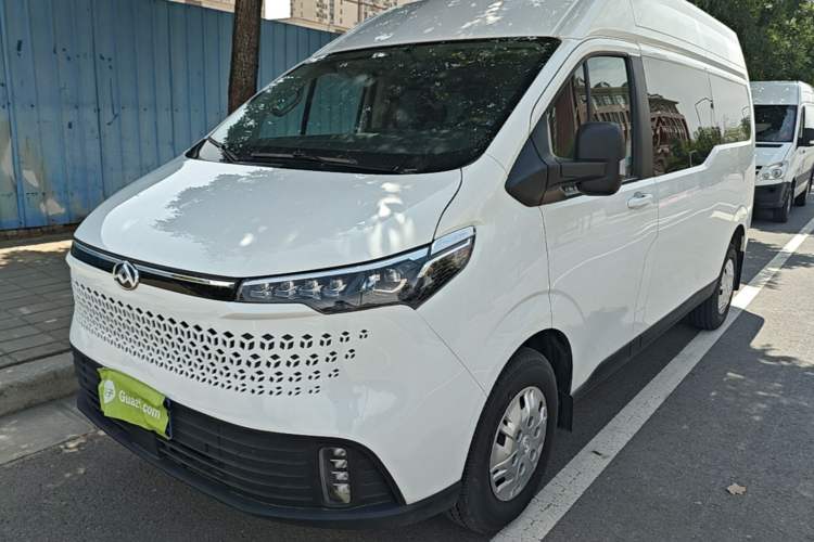 Maxus maxus xintu v70 2023 — фото 1