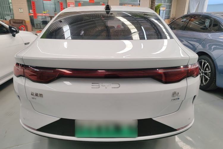 BYD Qin L 2025 — фото 5