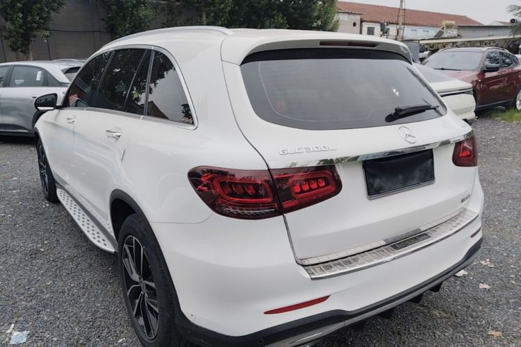 Mercedes-Benz GLC 300 L 2020 — фото 4