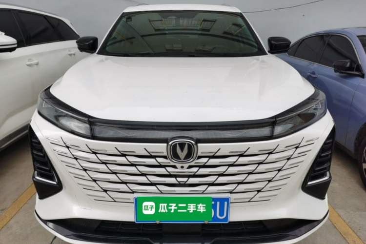 ChangAn cs75 plus 2025 — фото 2