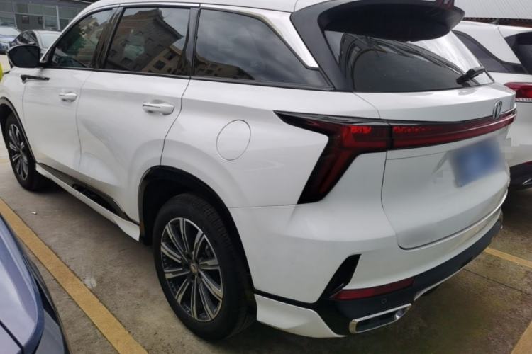 ChangAn cs75 plus 2025 — фото 4