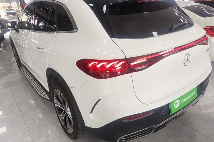 Mercedes-Benz EQE 350 2023 — 4