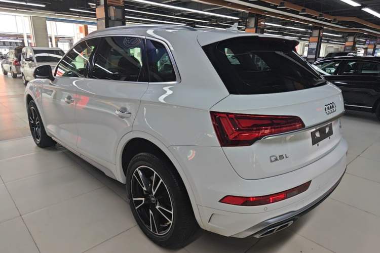 Audi q5l 2021 — фото 4