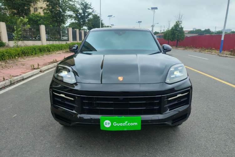 Porsche Cayenne 2025 — 2