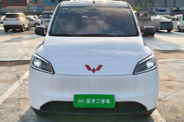 Wuling Hongguang New Energy 2024 — фото 2