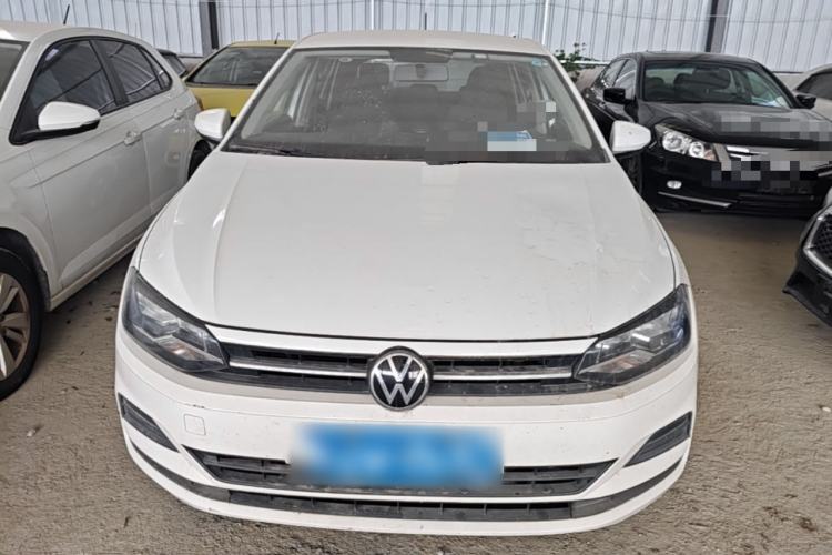 Volkswagen Polo 2023 — 2