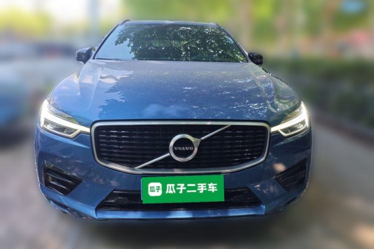 Volvo XC60 2020 — фото 2
