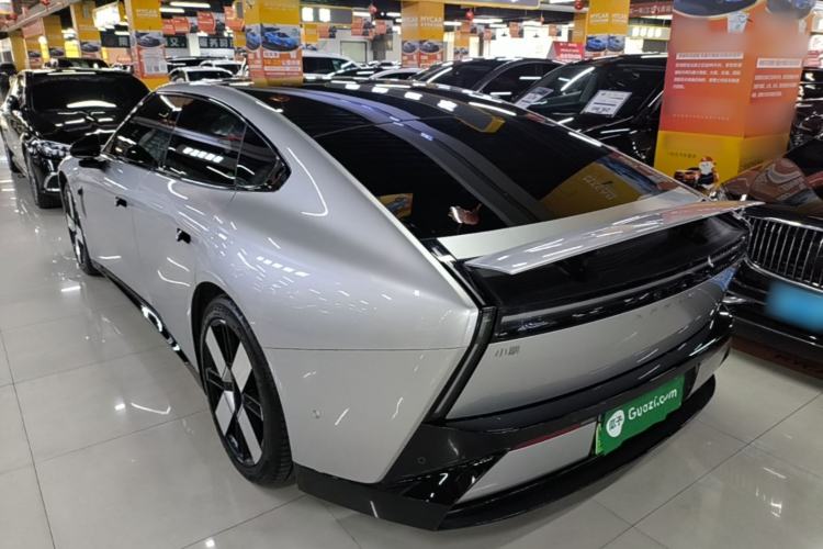 XPeng P7 2025 — 4