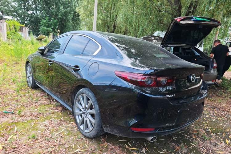 Mazda Mazda 3 2023 — 4