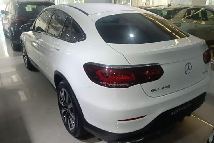 Mercedes-Benz GLC 260 2021 — 4