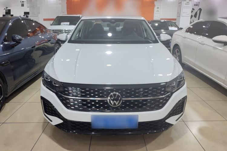 Volkswagen Lavida 2024 — 2