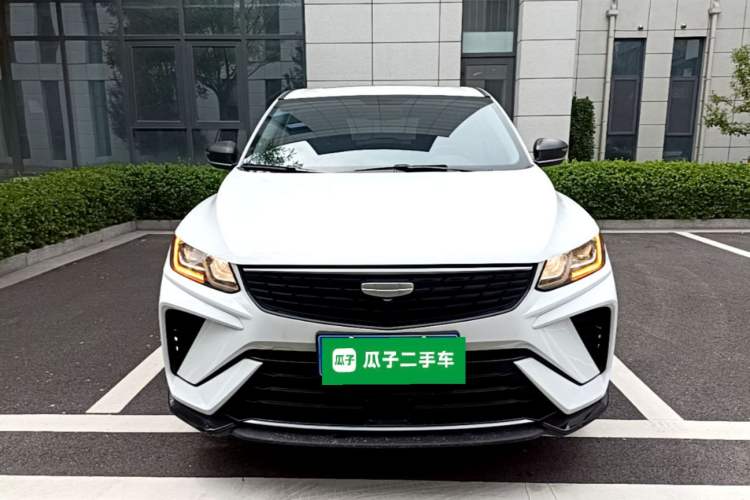 Geely Coolray 2025 — 2