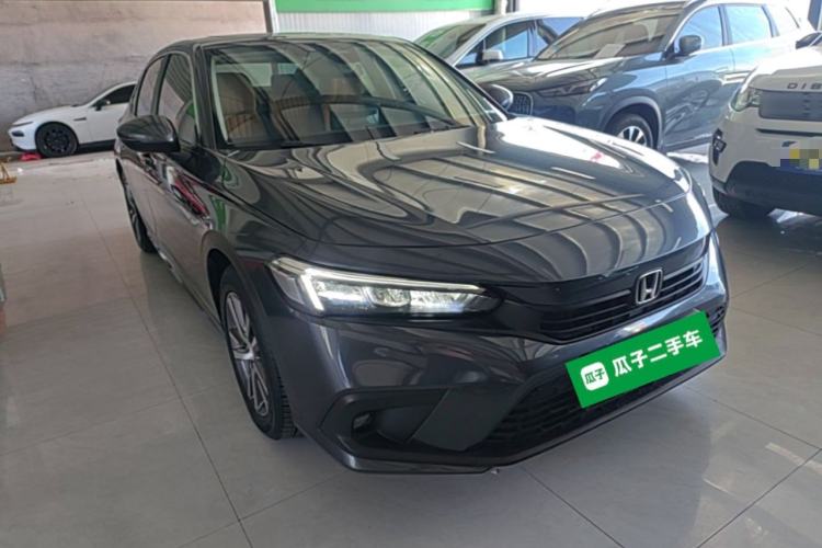 Honda Civic 2023 — 3