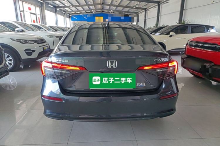 Honda Civic 2023 — 5