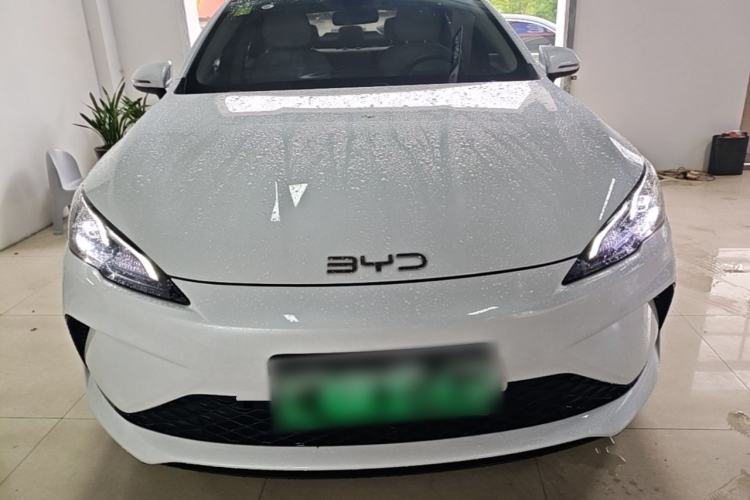 BYD Seal 05 DM-i 2025 — фото 2
