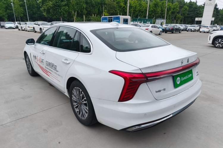 Hongqi H5 2023 — 4