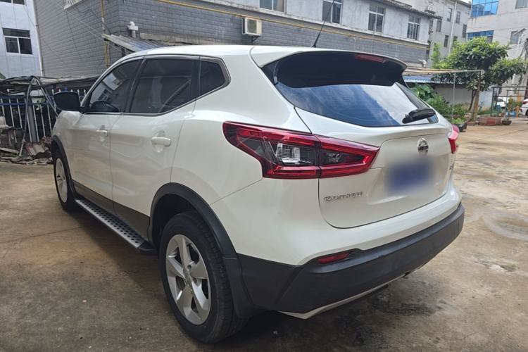 Nissan Qashqai 2022 — фото 4