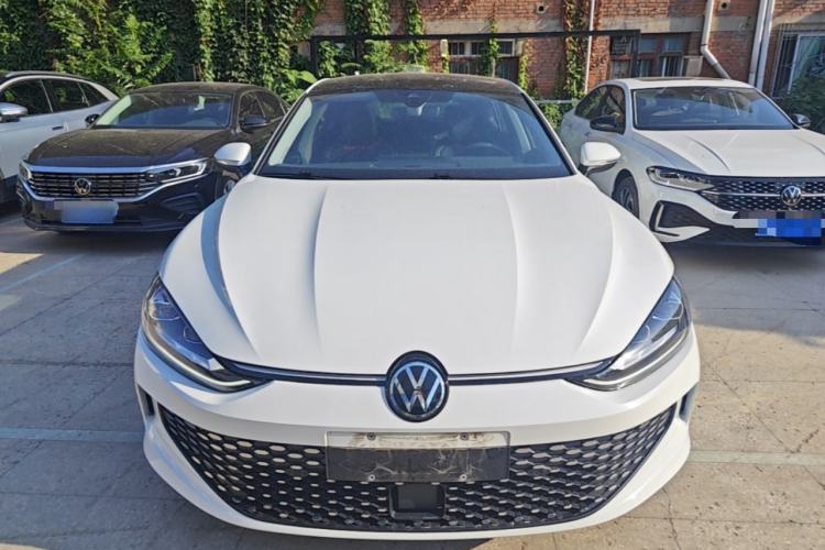 Volkswagen Lamando 2025 — 2