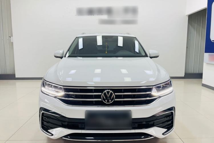 Volkswagen Tiguan L 2025 — 2