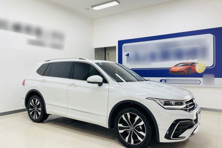 Volkswagen Tiguan L 2025 — 3