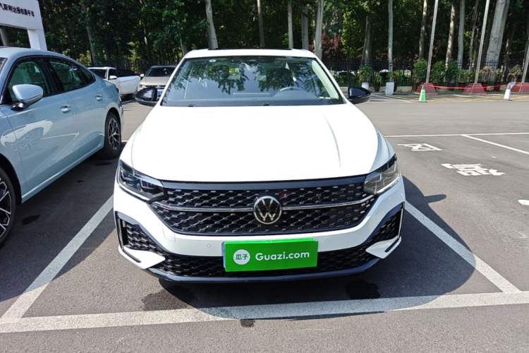 Volkswagen Lavida 2024 — 2