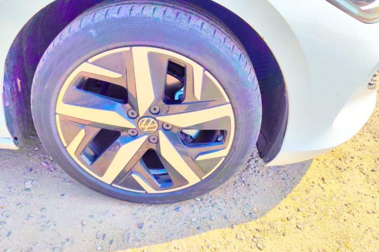 Volkswagen Lamando 2024 — 5