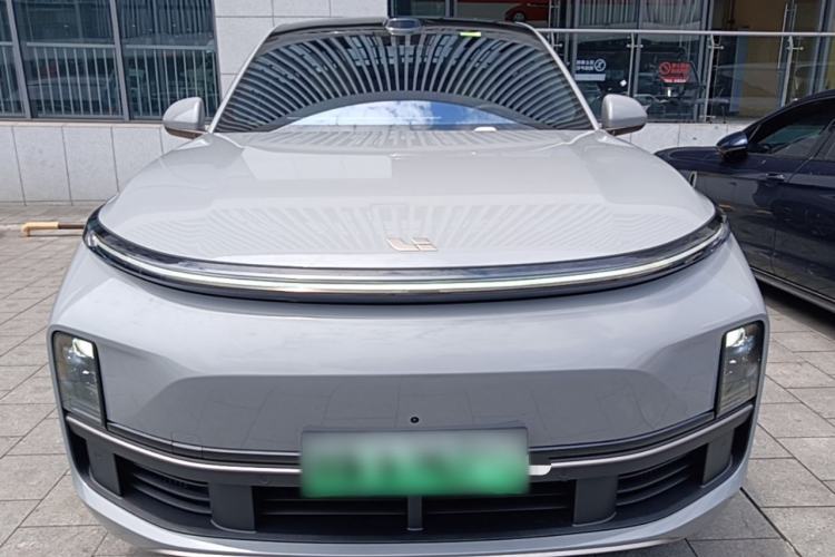 Li Auto L9 2025 — 2