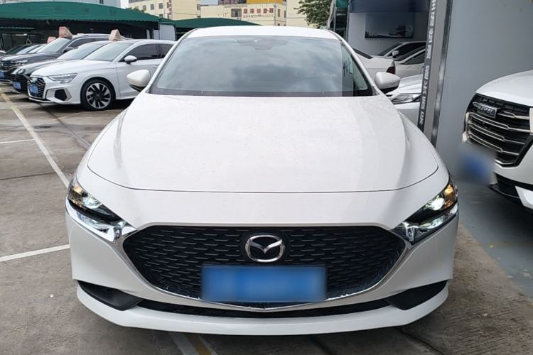 Mazda Mazda 3 2023 — 2