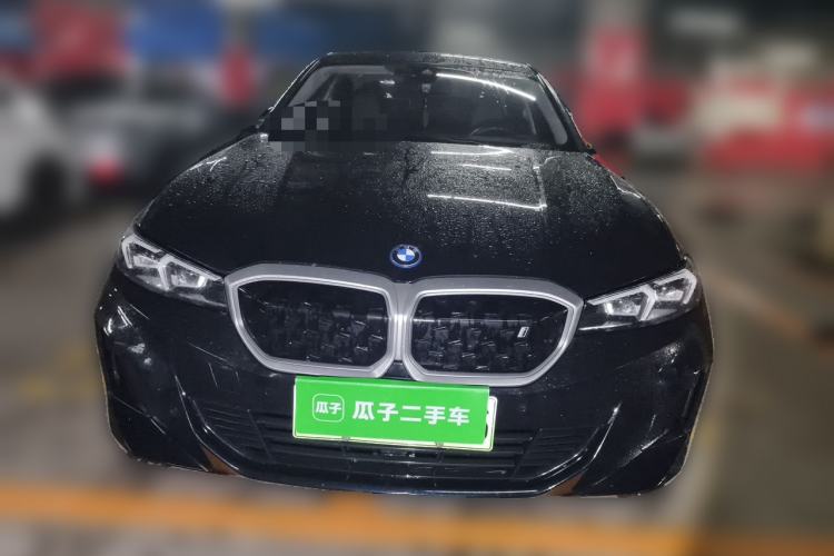 BMW i3 2024 — фото 2