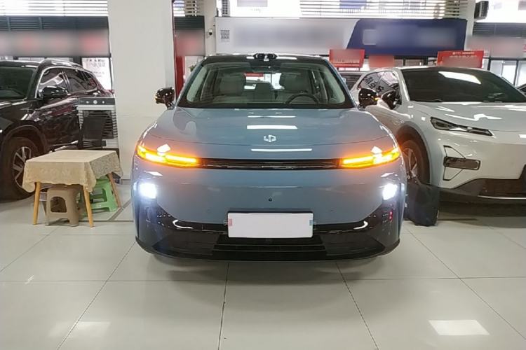 Leapmotor B10 2025 — 2