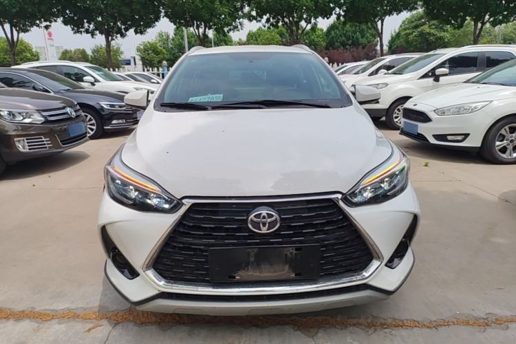 Toyota Yaris 2020 — фото 2