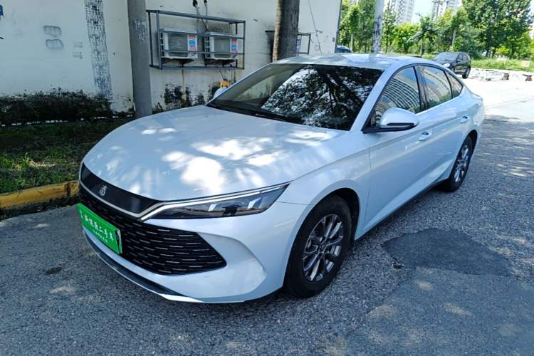BYD Qin L 2024 — фото 1