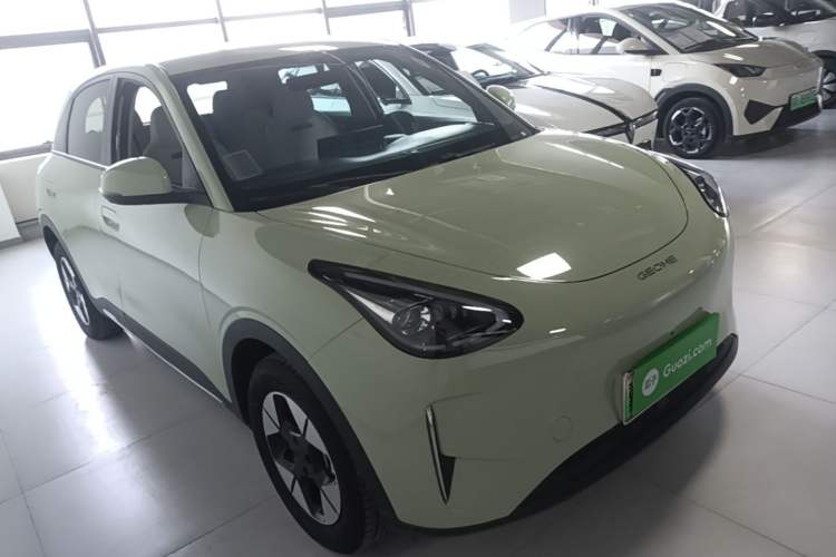 Geely Galaxy Geome 2025 — фото 3