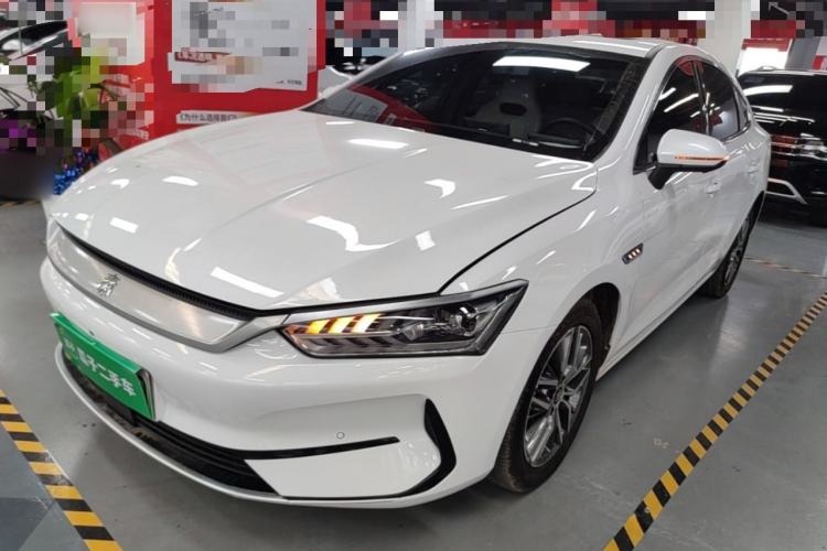 BYD Qin PLUS 2023 — фото 1