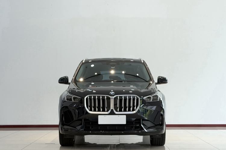 BMW X1 2025 — 2