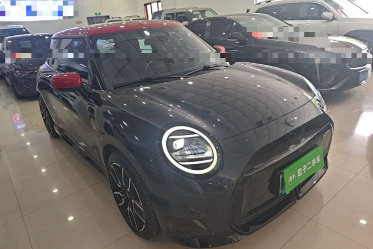 MINI Cooper 2024 — 3