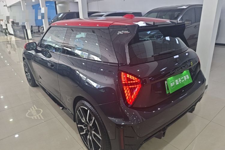 MINI Cooper 2024 — 4