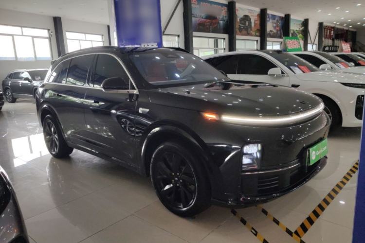Li Auto L7 2023 — 3