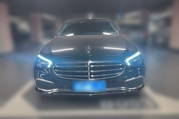 Mercedes-Benz E 300 L 2023 — 2