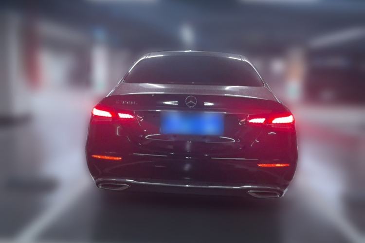 Mercedes-Benz E 300 L 2023 — 5
