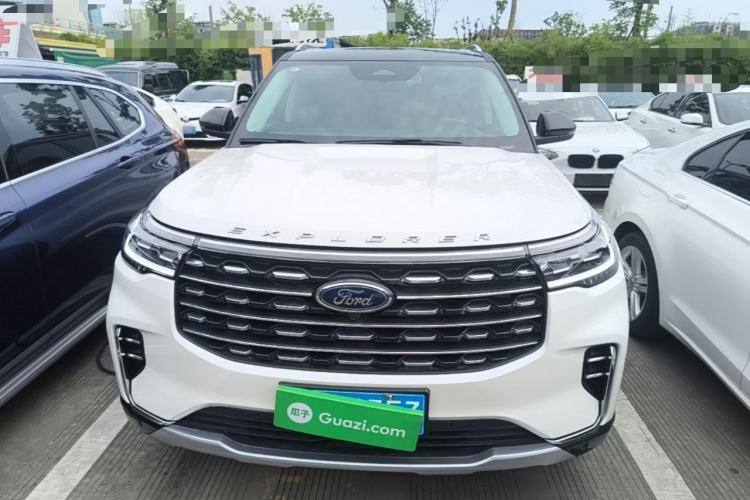Ford Explorer 2024 — 2