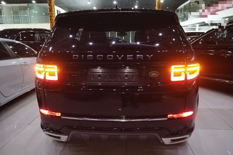 Land Rover Discovery Sport 2021 — фото 5