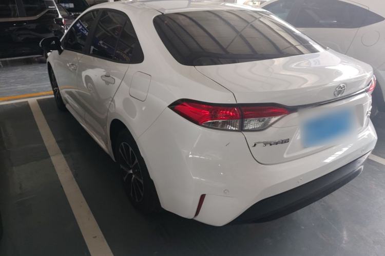 Toyota Corolla 2023 — 4