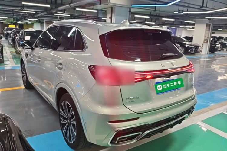 Hongqi HS5 2023 — 4