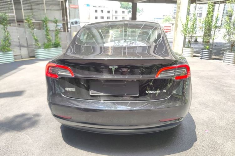 Tesla Model 3 2021 — 5