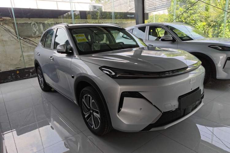 Geely Galaxy galaxy galaxy xingjian 7 em i 2026 — фото 3