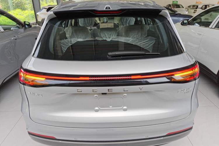 Geely Galaxy galaxy galaxy xingjian 7 em i 2026 — фото 5